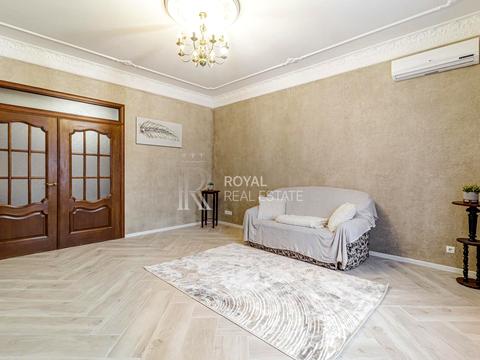 будинок за адресою Продольна, 1