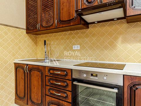 будинок за адресою Продольна, 1