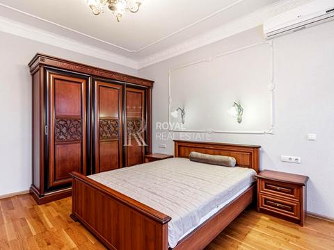 будинок за адресою Продольна, 1