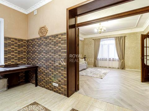 будинок за адресою Продольна, 1