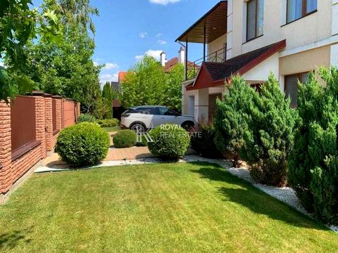 будинок за адресою Ясна