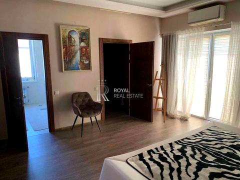 будинок за адресою Ясна