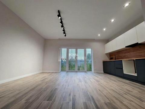 будинок за адресою Веселкова