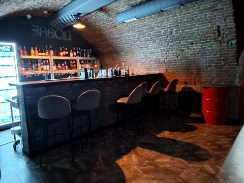 комерційна за адресою Митна пл. (), 1