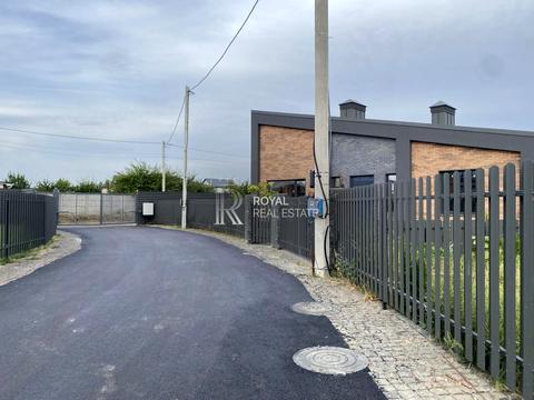 будинок за адресою Мальовнича