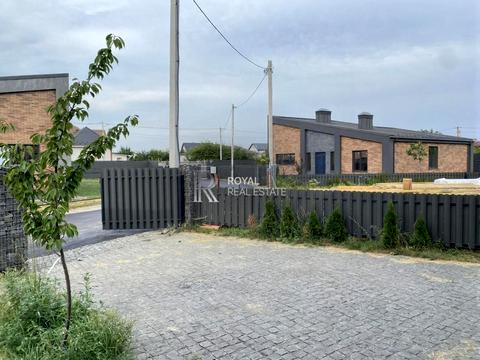 будинок за адресою Мальовнича