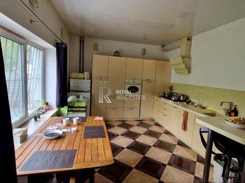 будинок за адресою Київ, Набережно-Корчуватська вул., 34-Б