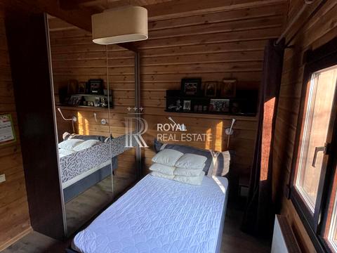 будинок за адресою Центральна вул.