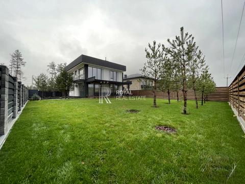 будинок за адресою Осінній пров.