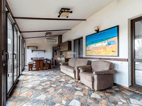 будинок за адресою Святищенська вул.