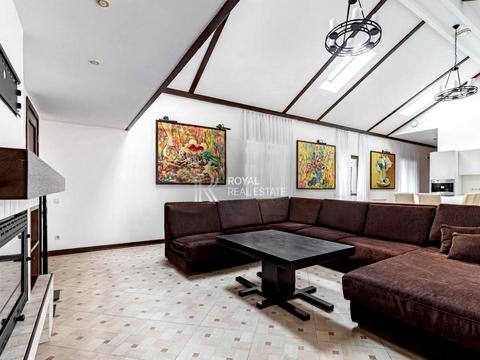 будинок за адресою Святищенська вул.