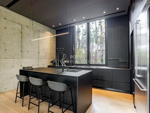 дом по адресу с. Гнедин, Центральная ул.