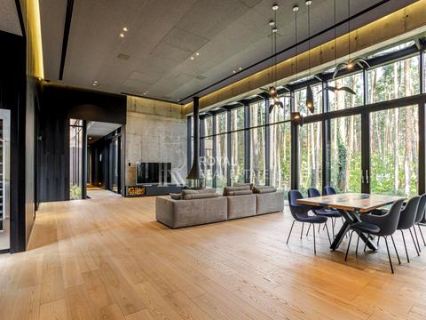 дом по адресу с. Гнедин, Центральная ул.