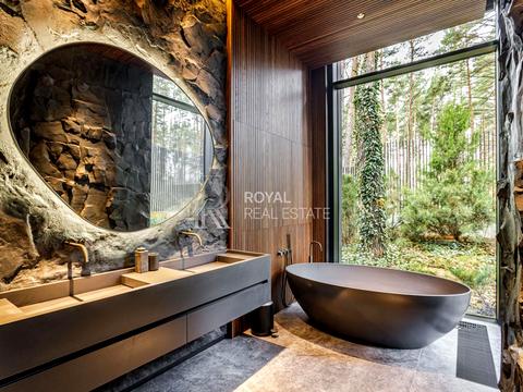 дом по адресу с. Гнедин, Центральная ул.