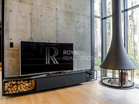 дом по адресу с. Гнедин, Центральная ул.