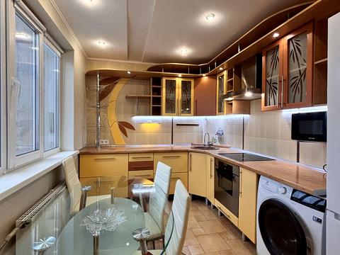 квартира за адресою Наталії Ужвій вул., 70