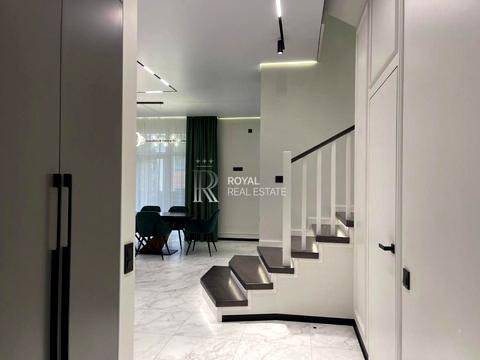 будинок за адресою Анни Ярославни вул.