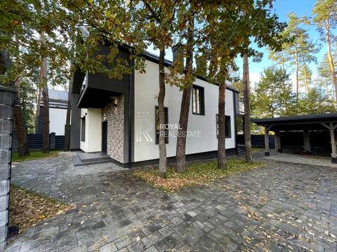 будинок за адресою Анни Ярославни вул.