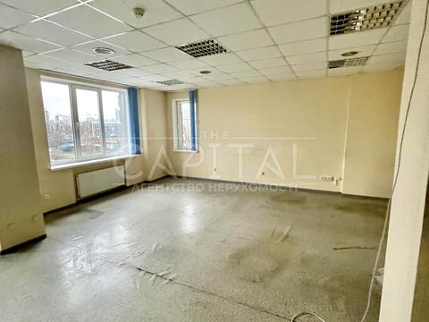 комерційна за адресою Дніпровська набережна вул., 1-А