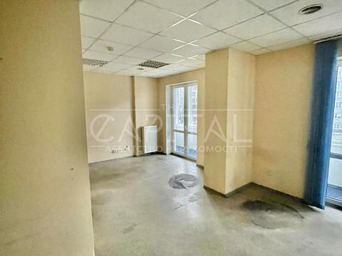 комерційна за адресою Дніпровська набережна вул., 1-А