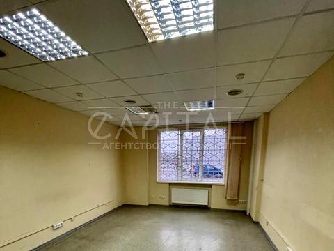 комерційна за адресою Дніпровська набережна вул., 1-А