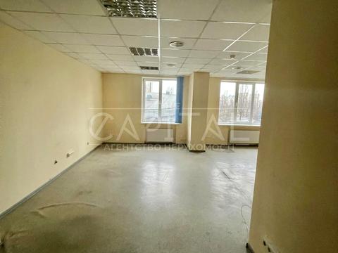 комерційна за адресою Дніпровська набережна вул., 1-А