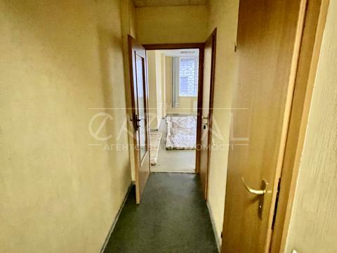 комерційна за адресою Дніпровська набережна вул., 1-А