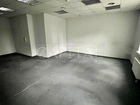 комерційна за адресою Дніпровська набережна вул., 1-А