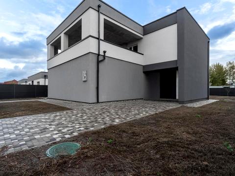 будинок за адресою Солов'їна вул.