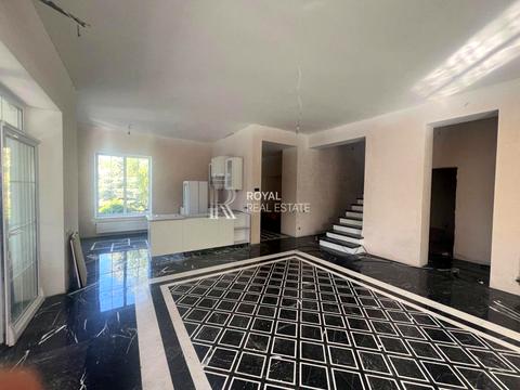 дом по адресу Садова вул.