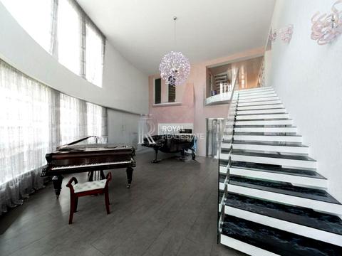 дом по адресу Озерна