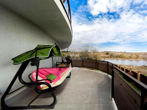 дом по адресу Озерна