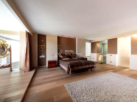 дом по адресу Озерна