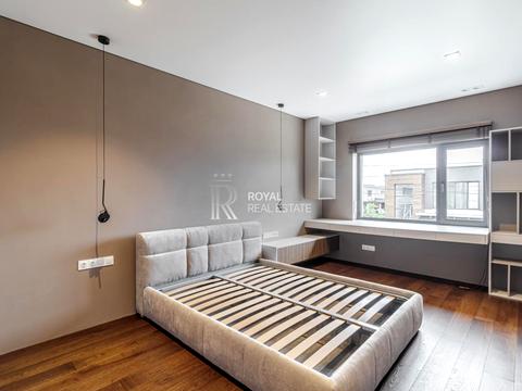 будинок за адресою Тепла, 2