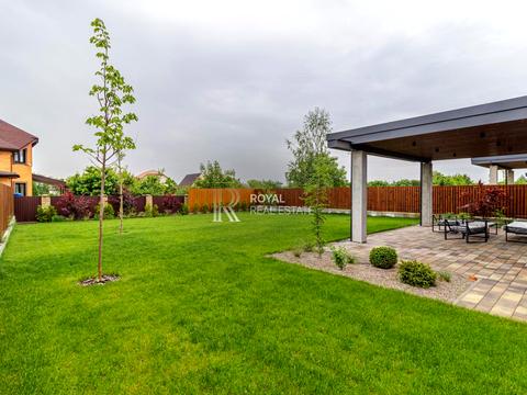 будинок за адресою Тепла, 2