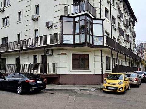 коммерческая по адресу Творческая ул., 57