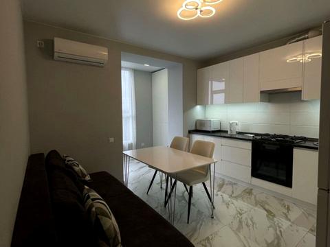 квартира за адресою Героїв Рятувальників вул. (Володі Дубініна), 6