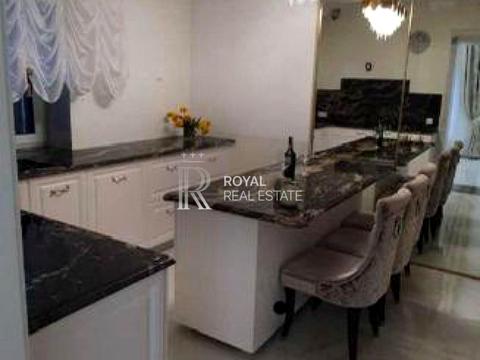 будинок за адресою Лугова вул.