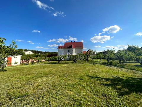 будинок за адресою Молодіжна