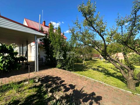 будинок за адресою Молодіжна