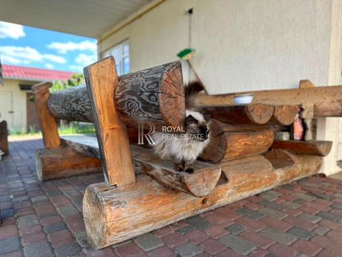 будинок за адресою Молодіжна