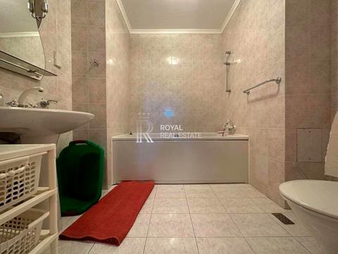 будинок за адресою Молодіжна