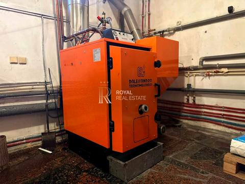 будинок за адресою Молодіжна