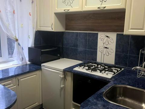 квартира за адресою Вавилових вул., 18