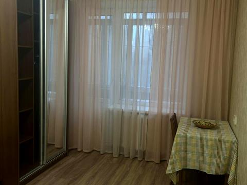 квартира за адресою Вавилових вул., 18