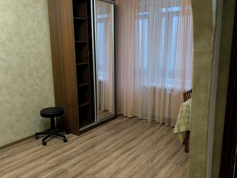 квартира за адресою Вавилових вул., 18