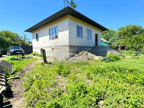 будинок за адресою Вишнева вул.