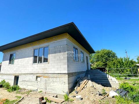 будинок за адресою Вишнева вул.