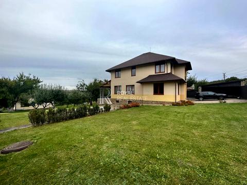 будинок за адресою Леси Украінки