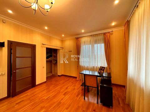 будинок за адресою Леси Украінки